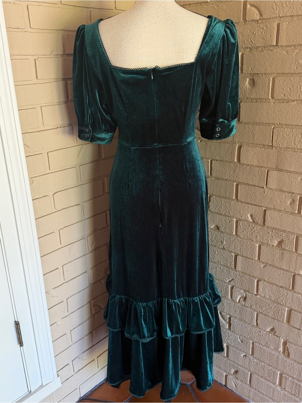 Rachel Parcell Puff Sleeve Velvet Midi Dress Ruffle M $188 NWT Victorian Goth - Picture 5 of 10